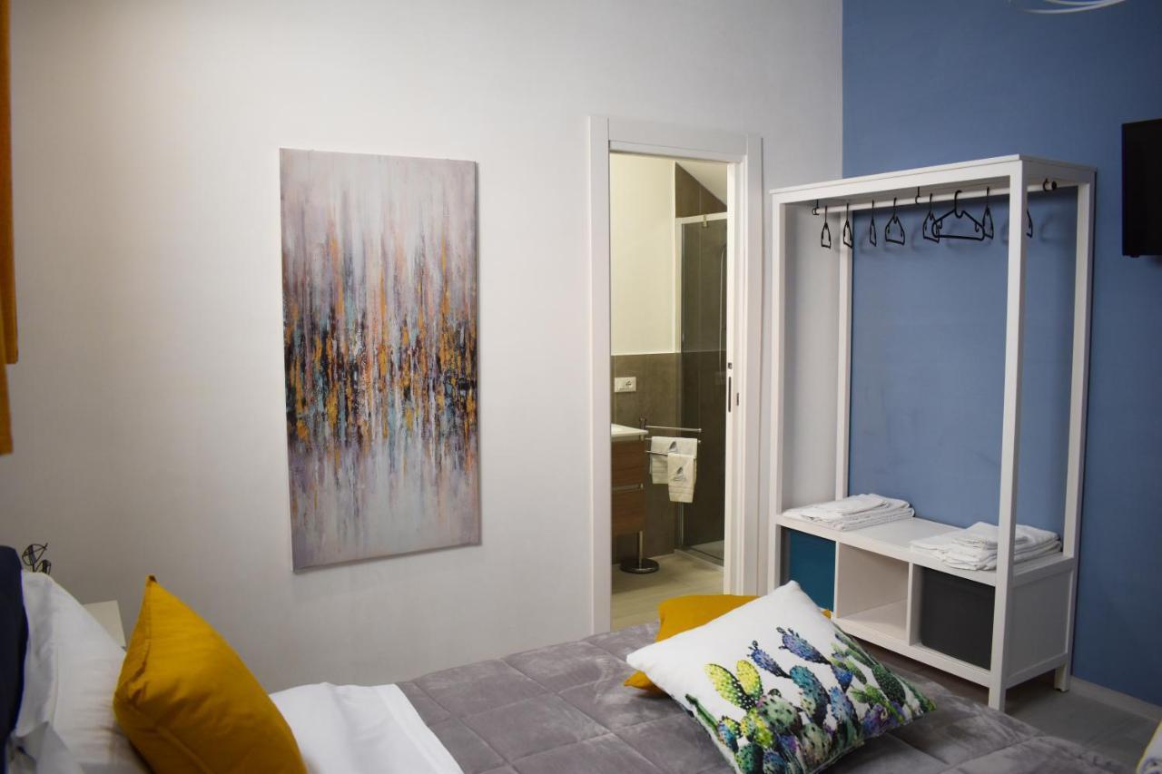 White Wall Luxury Rooms Scala Dei Turchi Реалмонте Екстериор снимка
