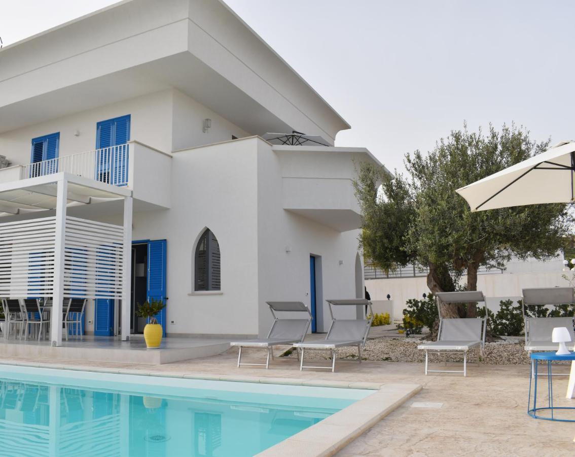 White Wall Luxury Rooms Scala Dei Turchi Реалмонте Екстериор снимка